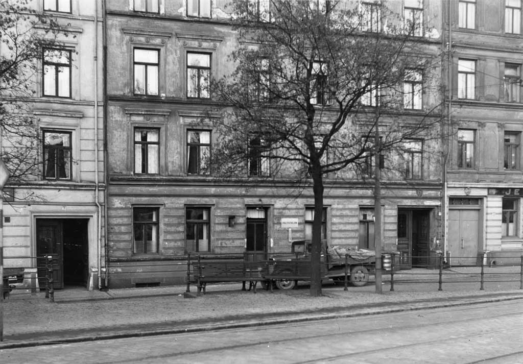 saksegaardsgata 1 i 1950 der det var politistasjon
